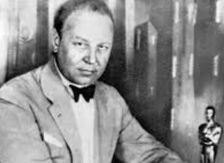 Emil Jennings won the first Oscar award