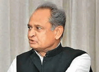 Prime Ministers decision on corona with chief ministers disappointing: Gehlot