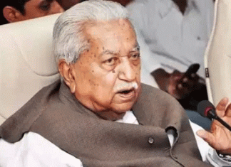 Former Gujarat CM Keshubhai Patel passed away