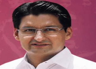 Government should withdraw the decision to make medical students indebted Deepender Hooda