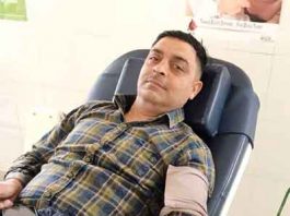 संजय इन्सां ने रक्तदान कर मनाया जन्मदिवस Blood-Donation