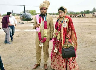 Groom brought bride by helicopter