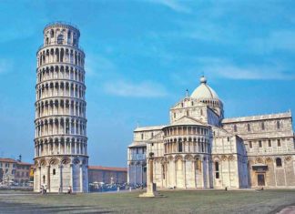 Pisa Tower in Italy