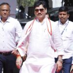 Dhananjay Munde Resigned